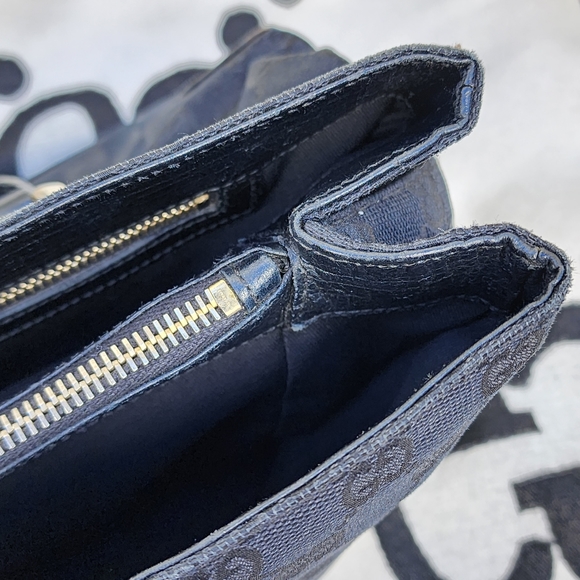 Authentic Vintage Gucci Black Small Tote - Picture 11 of 16